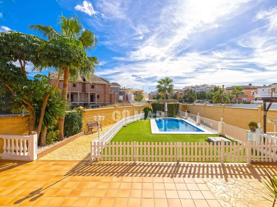 Villa i Benalmadena, Malaga - foto 4