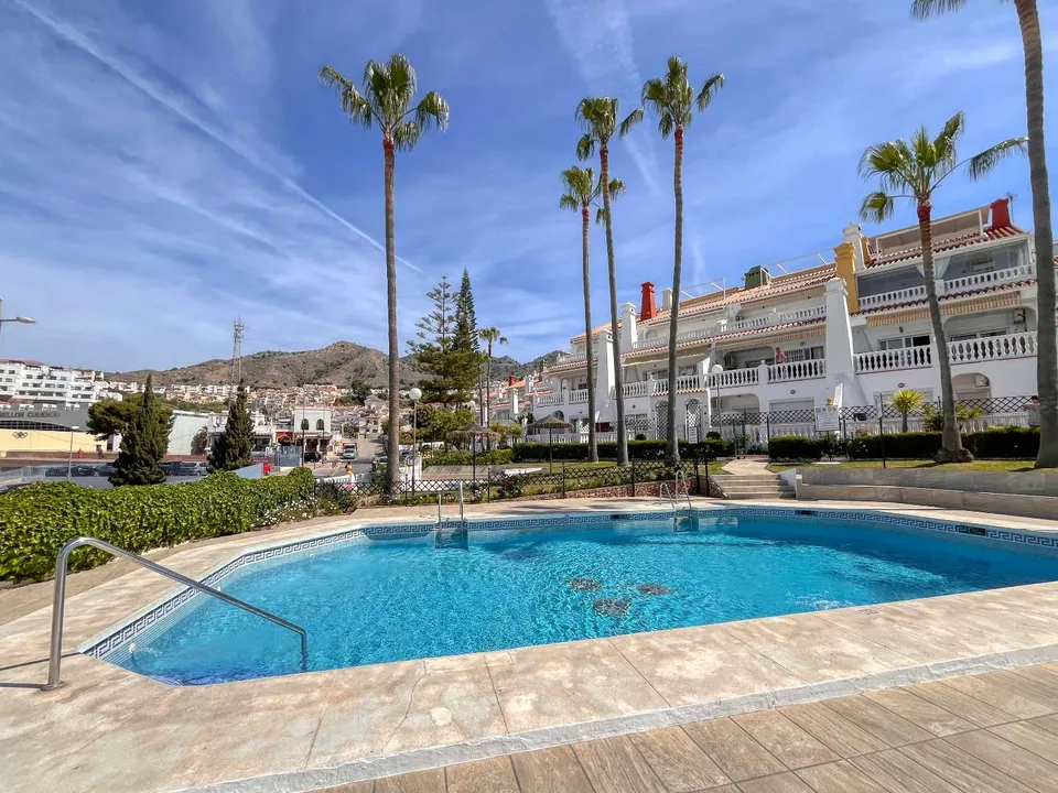 Lejlighed i Nerja, Malaga - foto 1