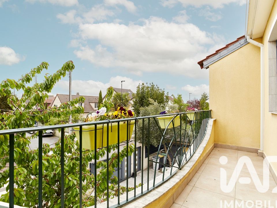 Villa i Rueil-Malmaison, Hauts-de-Seine - foto 1
