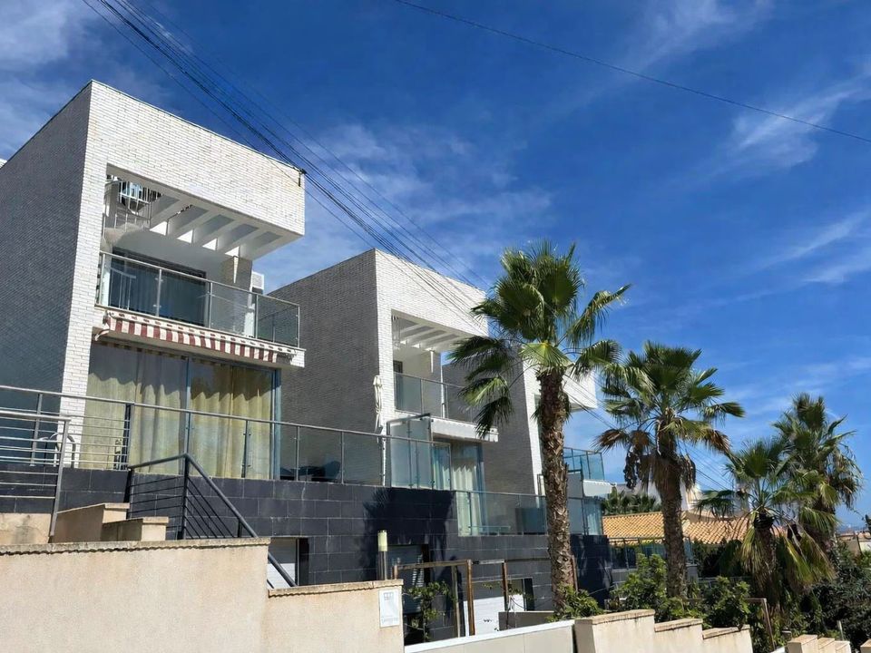 Byhus i Villajoyosa, Alicante - foto 1