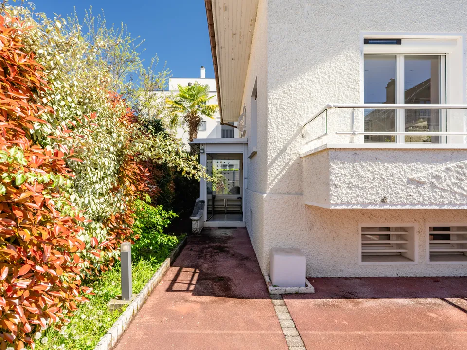 Villa in Annecy, Haute-Savoie - foto 2