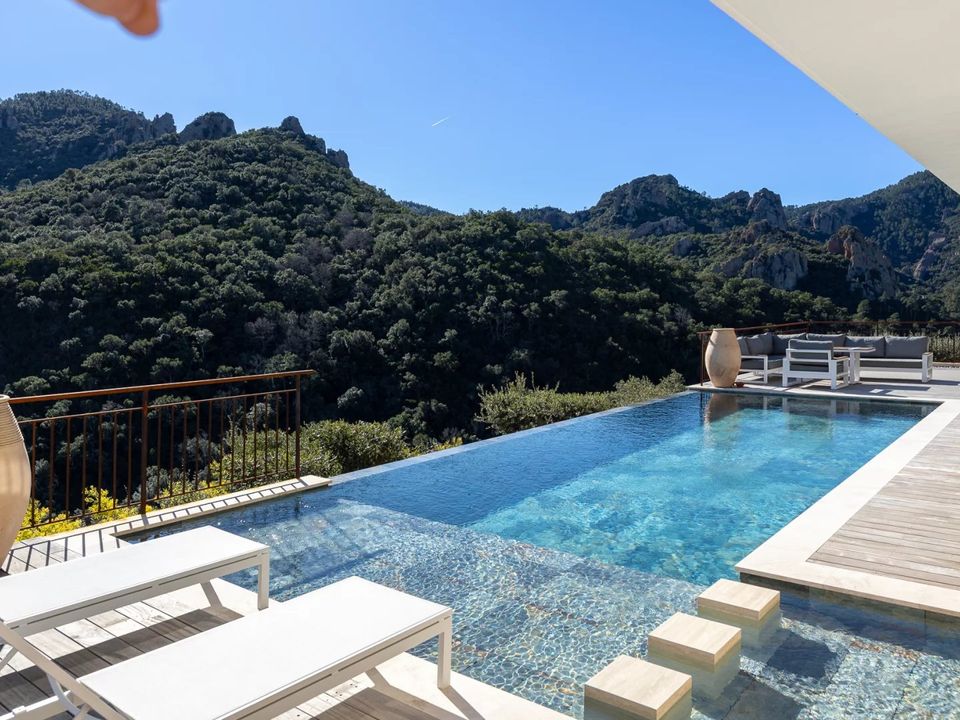 Villa i Mandelieu-la-Napoule, Alpes-Maritimes - foto 2