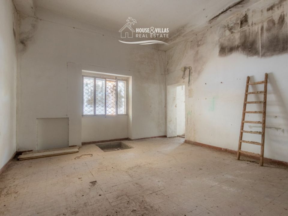 L'establiment comercial a Avola, Siracusa - foto 2