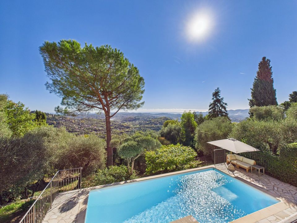 Villa i Grasse, Alpes-Maritimes - foto 1