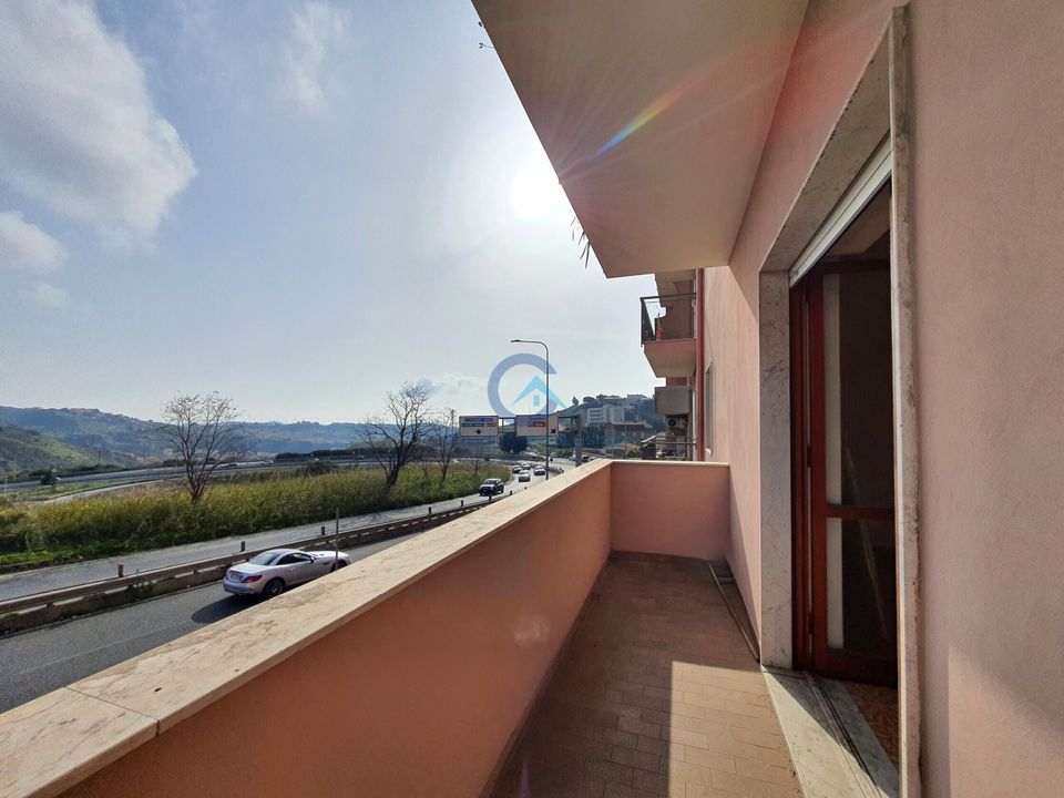 Lejlighed i Catanzaro, Catanzaro - foto 4
