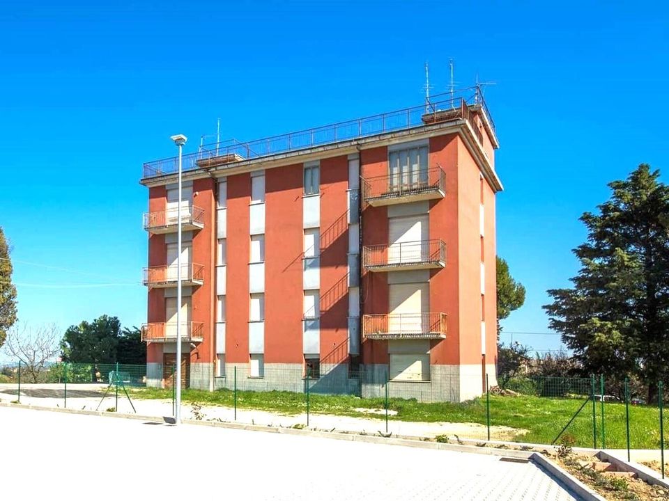 Villa i Belvedere Ostrense, Ancona - foto 1