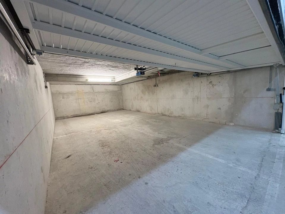 Garage in Nice, Alpes-Maritimes - foto 2