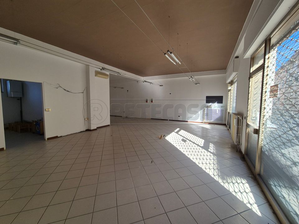Erhvervsejendom i Spinadesco, Cremona - foto 2