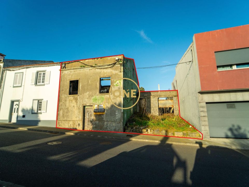 Byhus i Ponta Delgada, Sao Miguel - foto 1