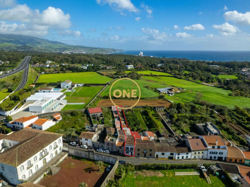 Byhus i Ponta Delgada, Sao Miguel - foto 1