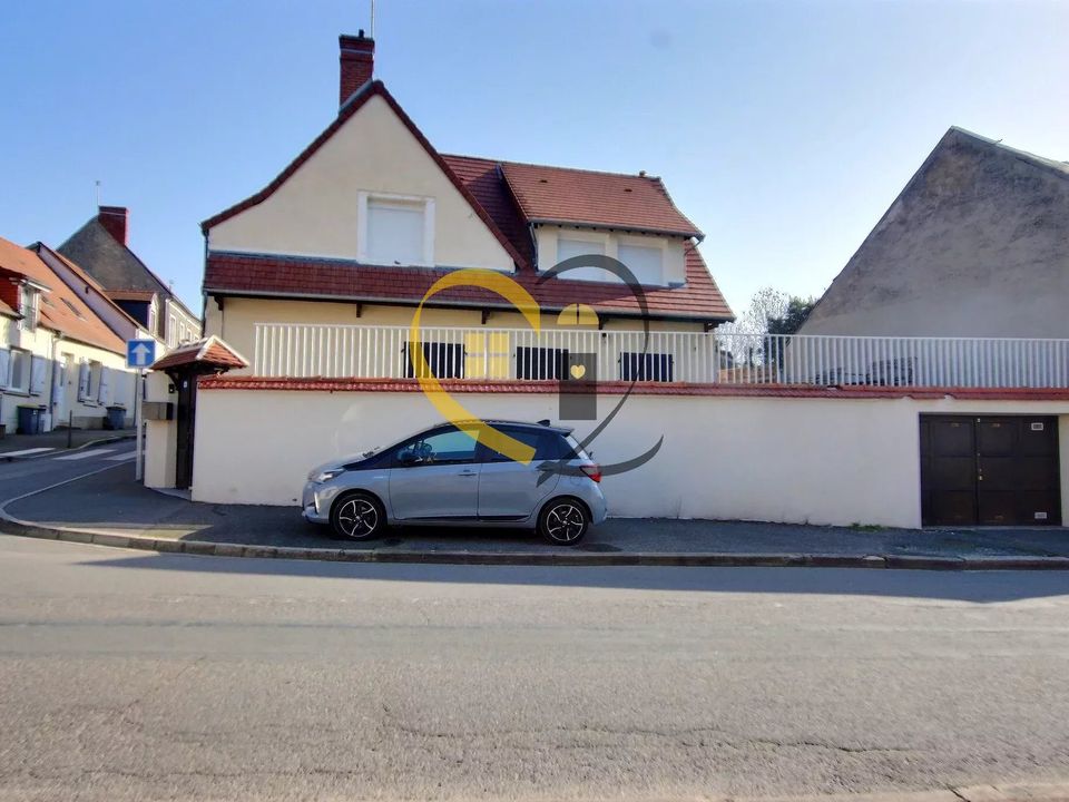 Dorpshuis in Mehun-sur-Yevre, Cher - foto 3