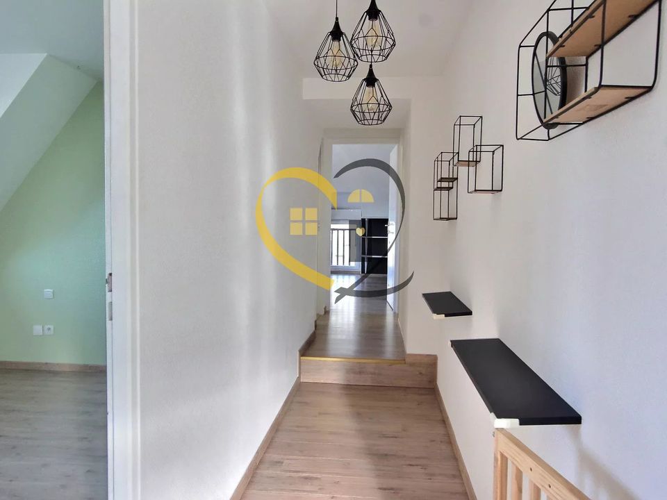 Dorpshuis in Mehun-sur-Yevre, Cher - foto 5