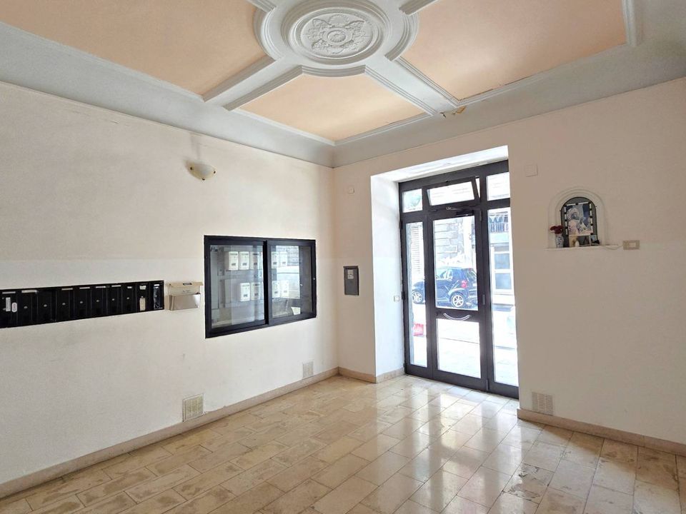 Lejlighed i Bari, Bari - foto 2