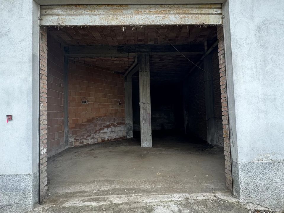 Erhvervsejendom i Cosenza, Cosenza - foto 3