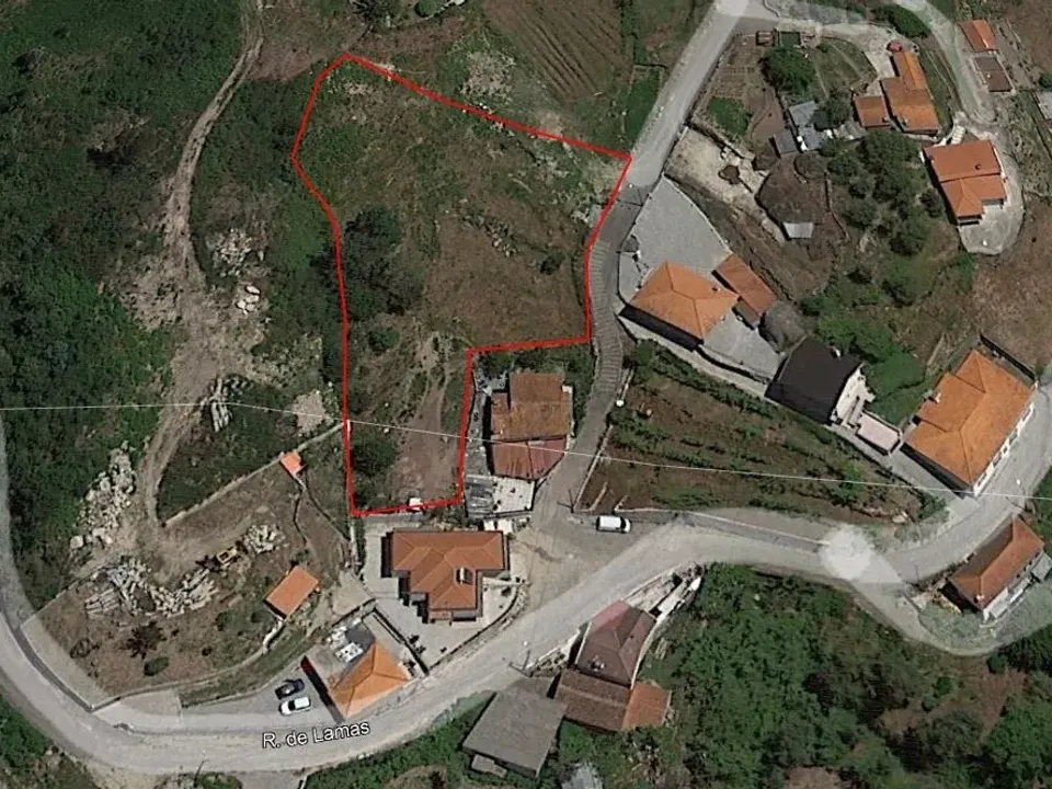 Helårsgrund i Fafe, Braga - foto 1