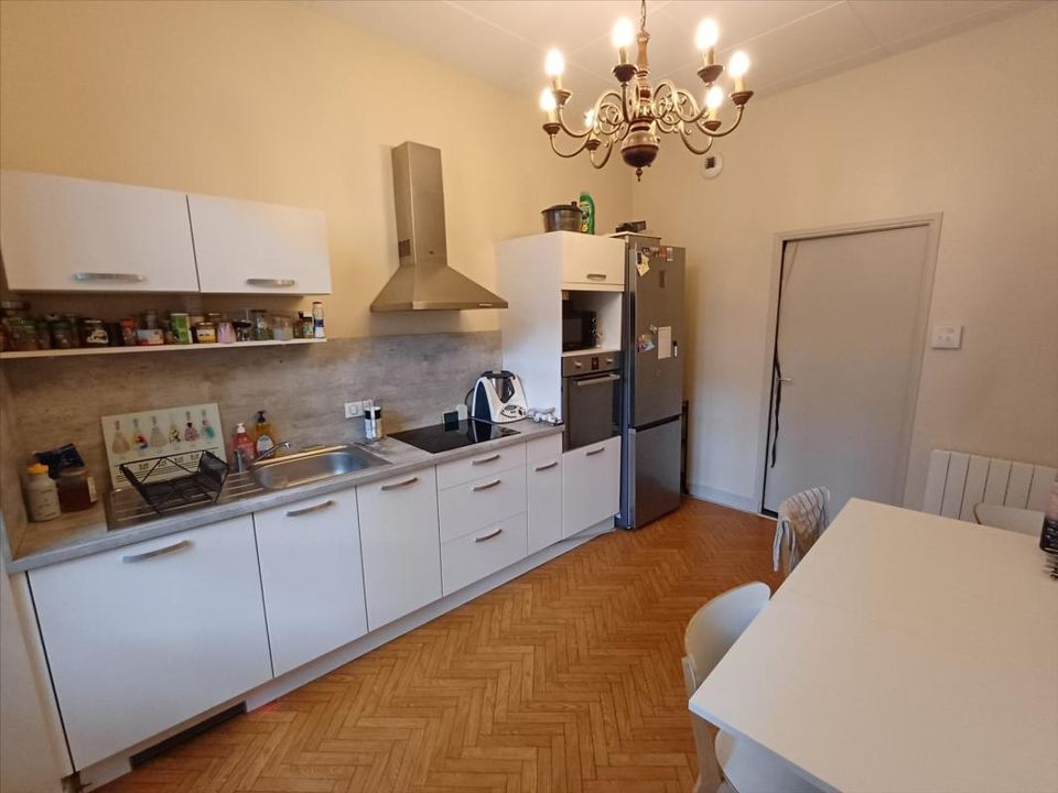 Apartment in Riom, Puy-de-Dome - photo 3