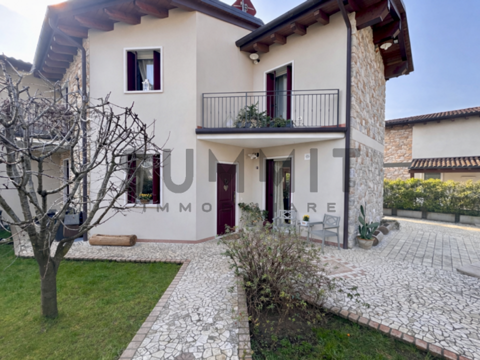 Villa i Piovene Rocchette, Vicenza - foto 1