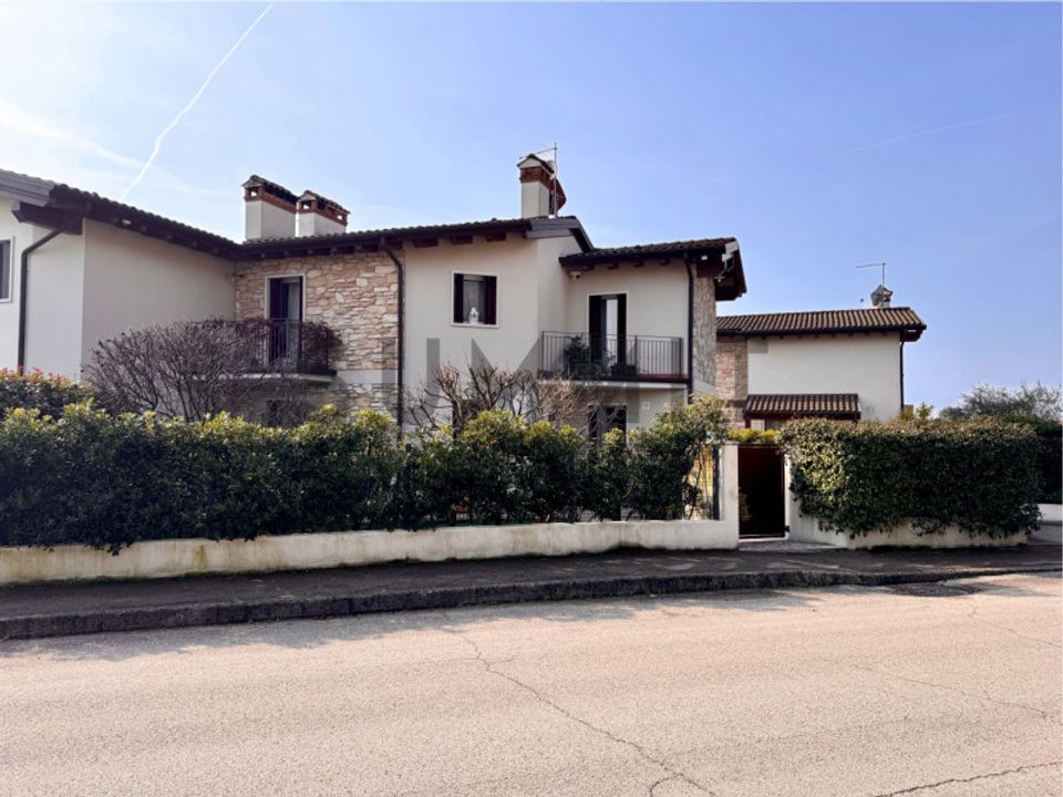 Villa i Piovene Rocchette, Vicenza - foto 2