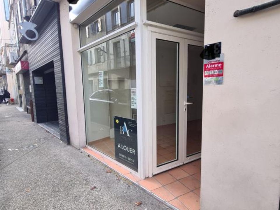 Erhvervsejendom i Limoux, Aude - foto 1