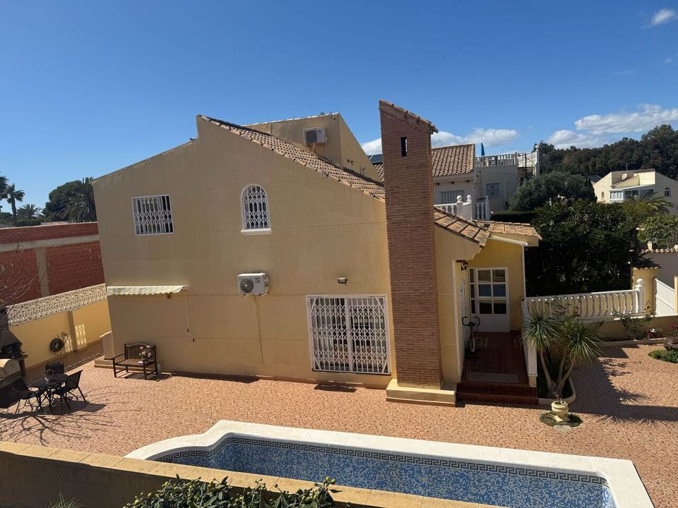 Villa i Playa Flamenca, Alicante - foto 1