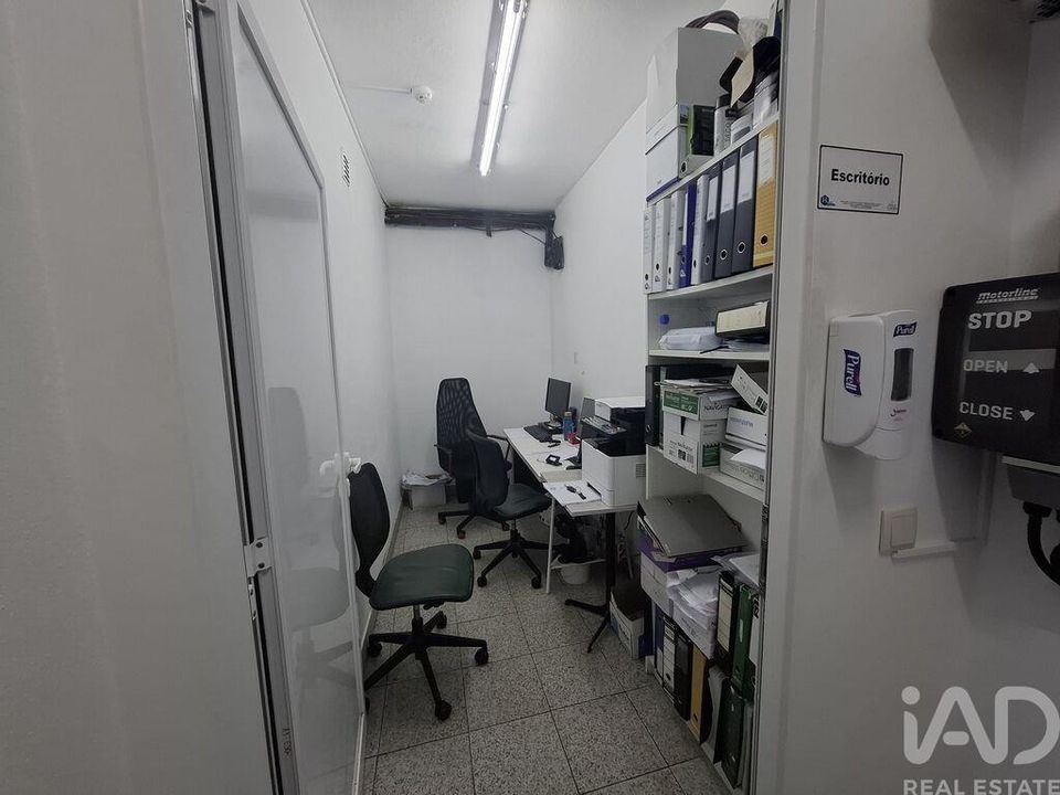 Erhvervsejendom i Vila Real, Vila Real - foto 5