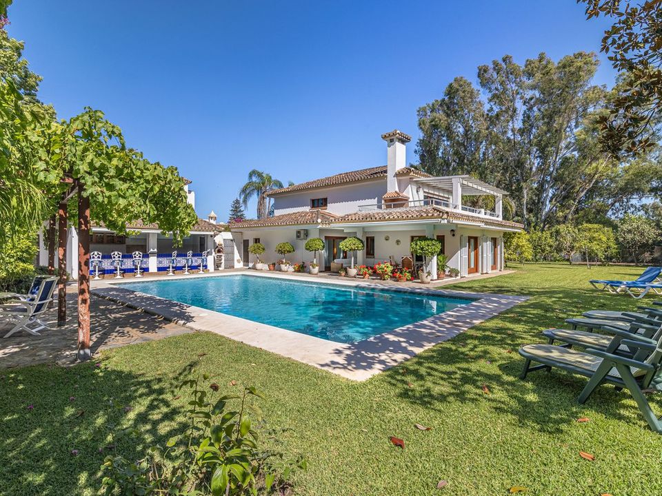 Villa i Cancelada, Malaga - foto 1