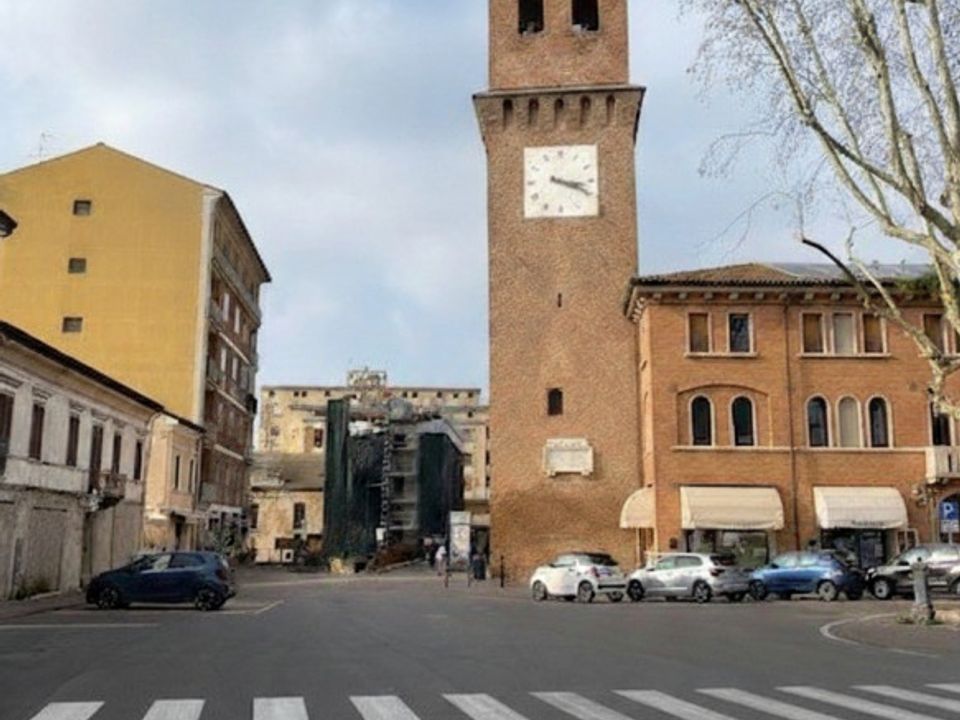 Erhvervsejendom i Suzzara, Mantua - foto 3