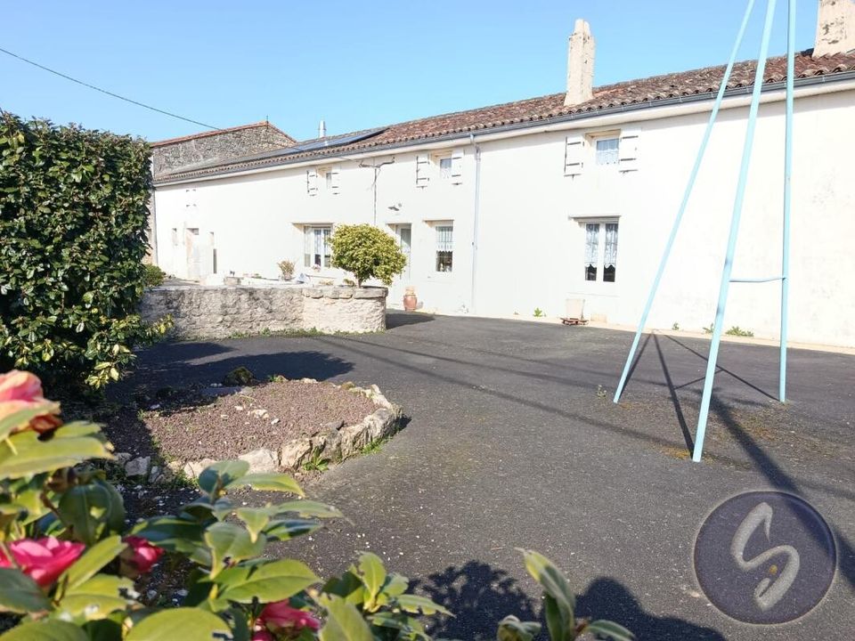 Villa i La Crèche, Deux-Sevres - foto 1