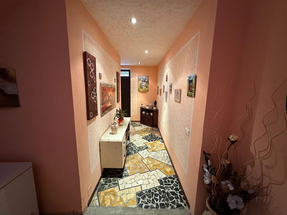Byhus i Castelnuovo Magra, La Spezia - foto 5