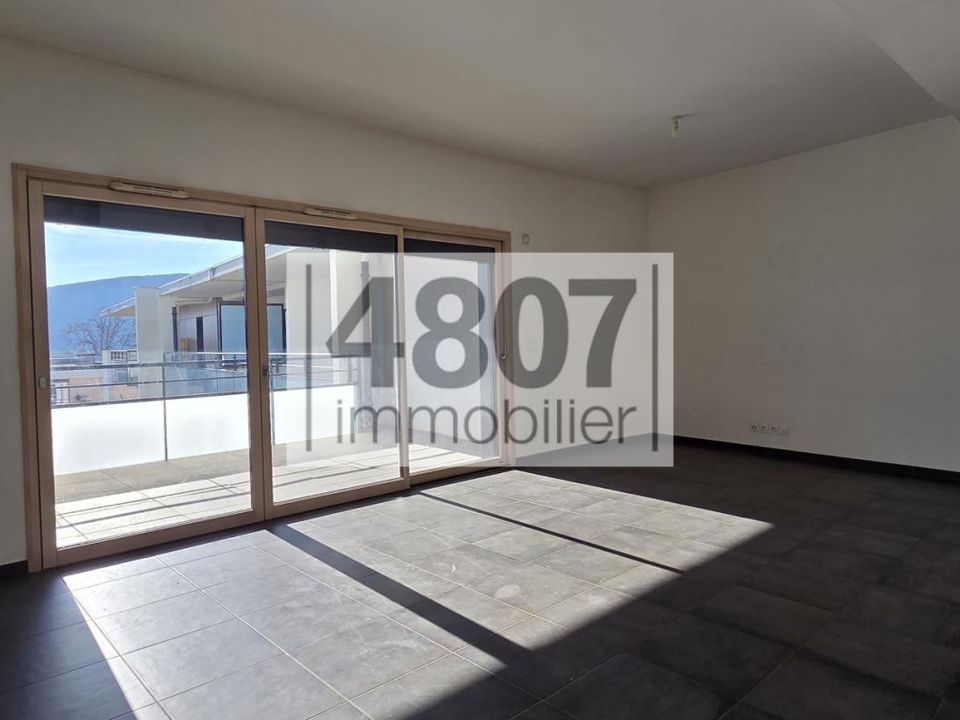 Apartamento en Annemasse, Haute-Savoie - foto 3