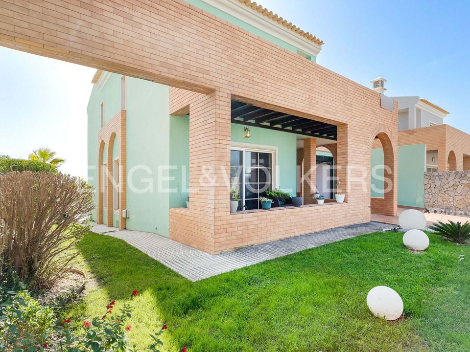 Villa i Almancil, Faro - foto 1