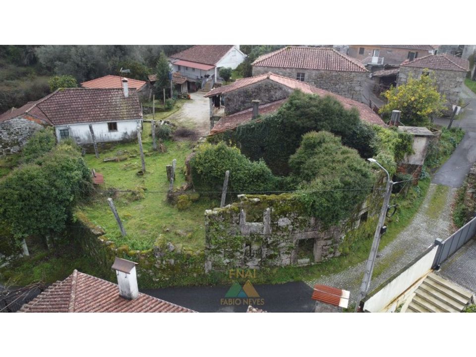 Villa i Arcos de Valdevez, Viana do Castelo - foto 1