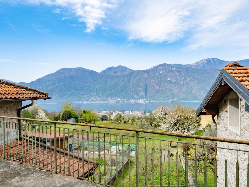 Villa a Mandello del Lario, Lecco - foto 2