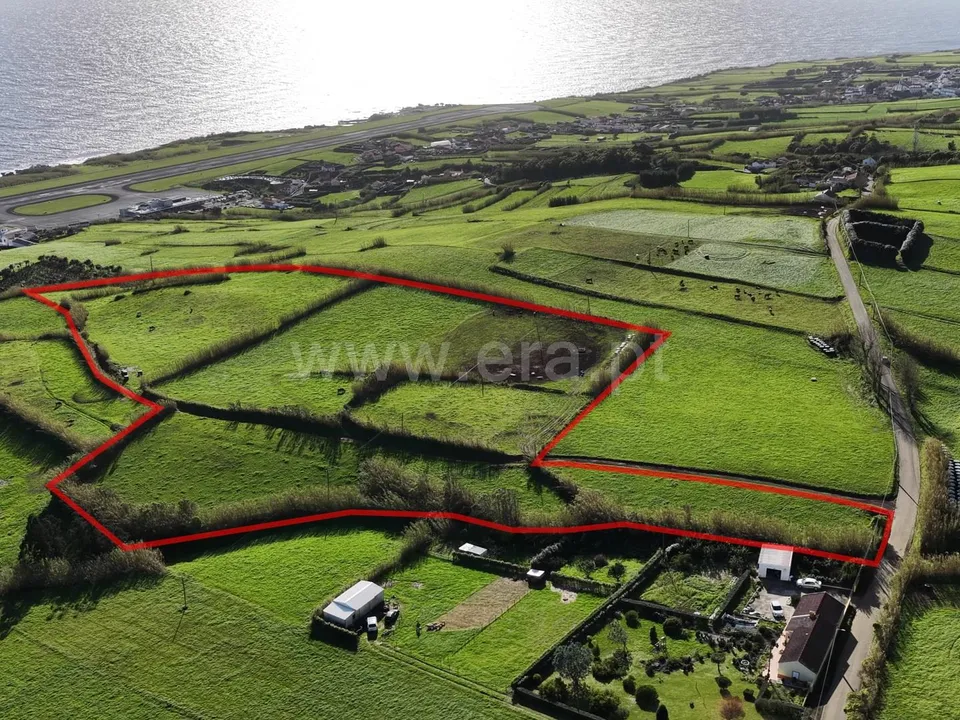 Terreno en Horta, Faial - foto 2