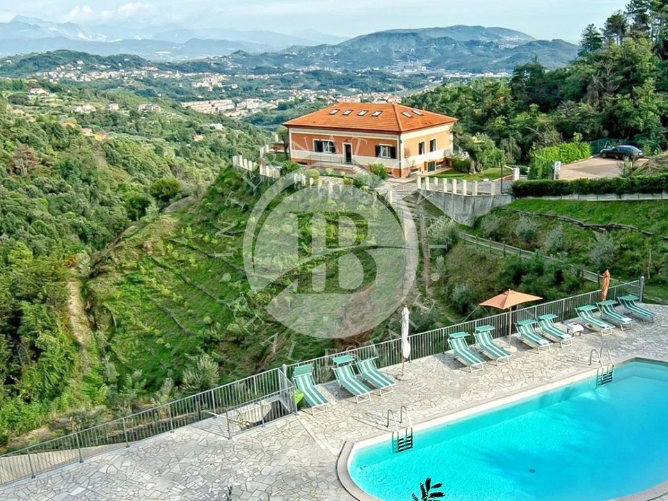 Villa i La Spezia, La Spezia - foto 1