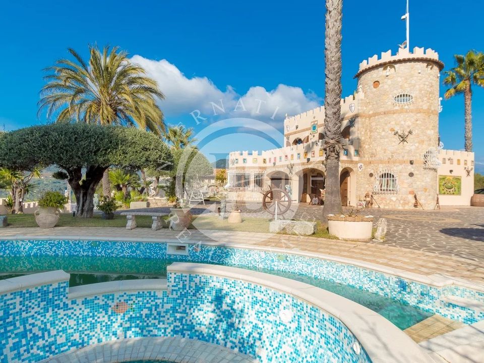 Villa i Camporosso, Imperia - bilde 1