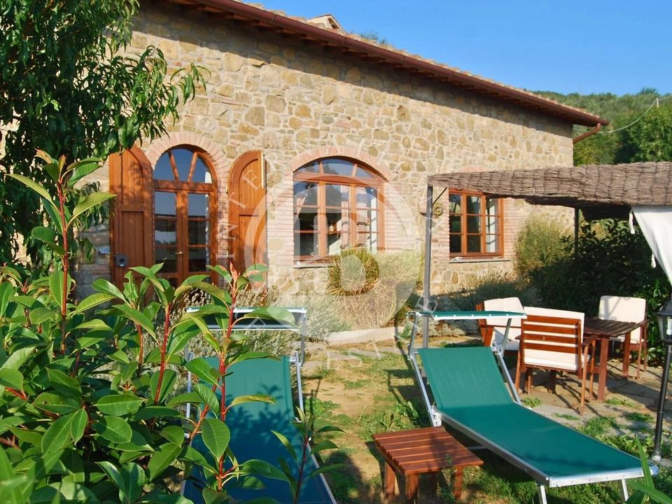 Villa i Castelfranco Piandisco, Arezzo - bilde 1
