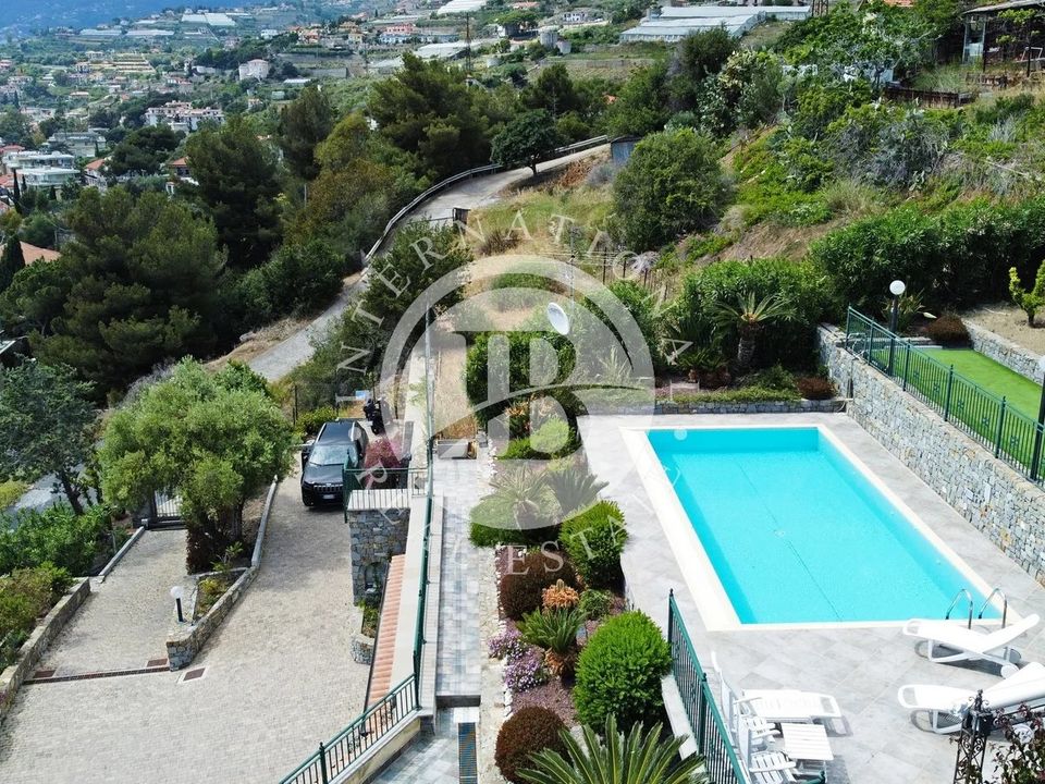 Villa a Sanremo, Imperia - foto 4