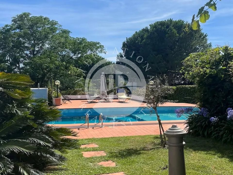 Villa in Arenzano, Genoa - foto 1
