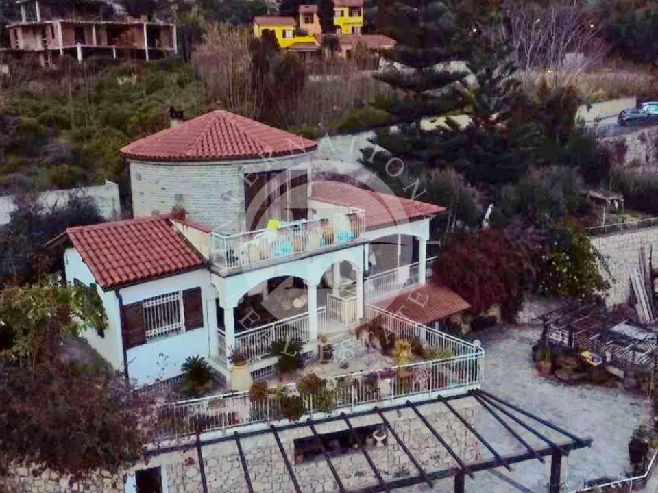 Villa i Ventimiglia, Imperia - foto 1