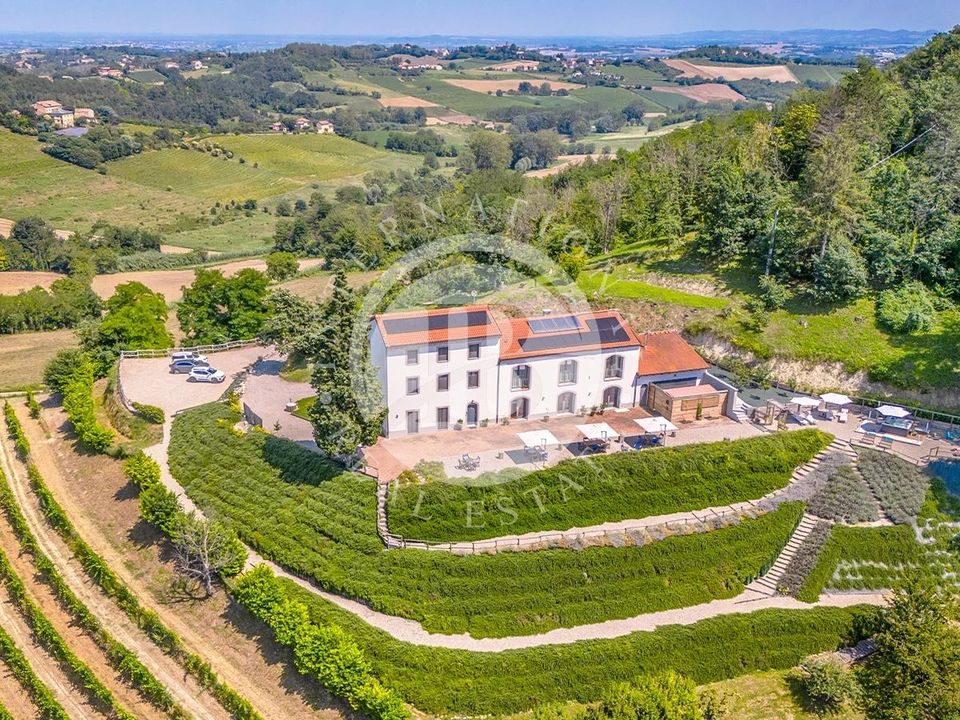 Villa i Ozzano Monferrato, Alessandria - foto 1
