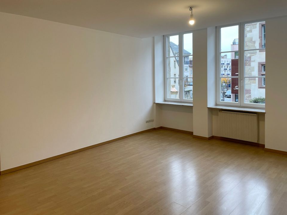 Lejlighed i Saint-Avold, Moselle - foto 3