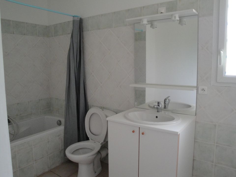 Villa i L'Isle-sur-la-Sorgue, Vaucluse - foto 4