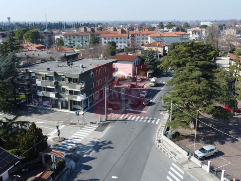 Erhvervsejendom i Monfalcone, Gorizia - foto 2