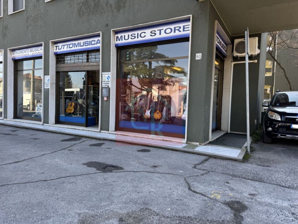 Erhvervsejendom i Monfalcone, Gorizia - foto 5