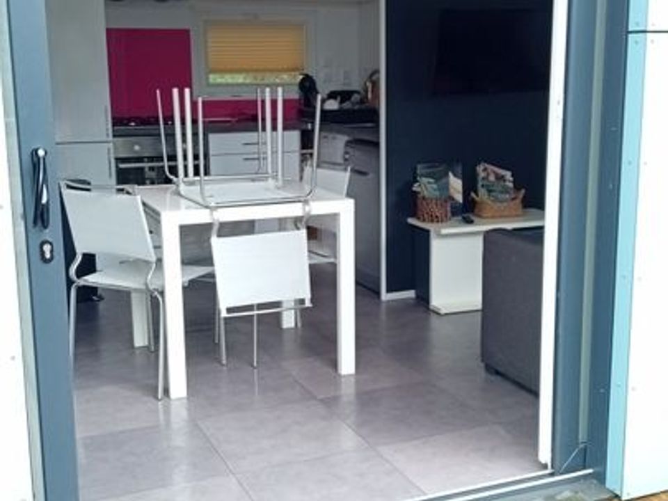 Villa in Caurel, Cotes-d'Armor - photo 2