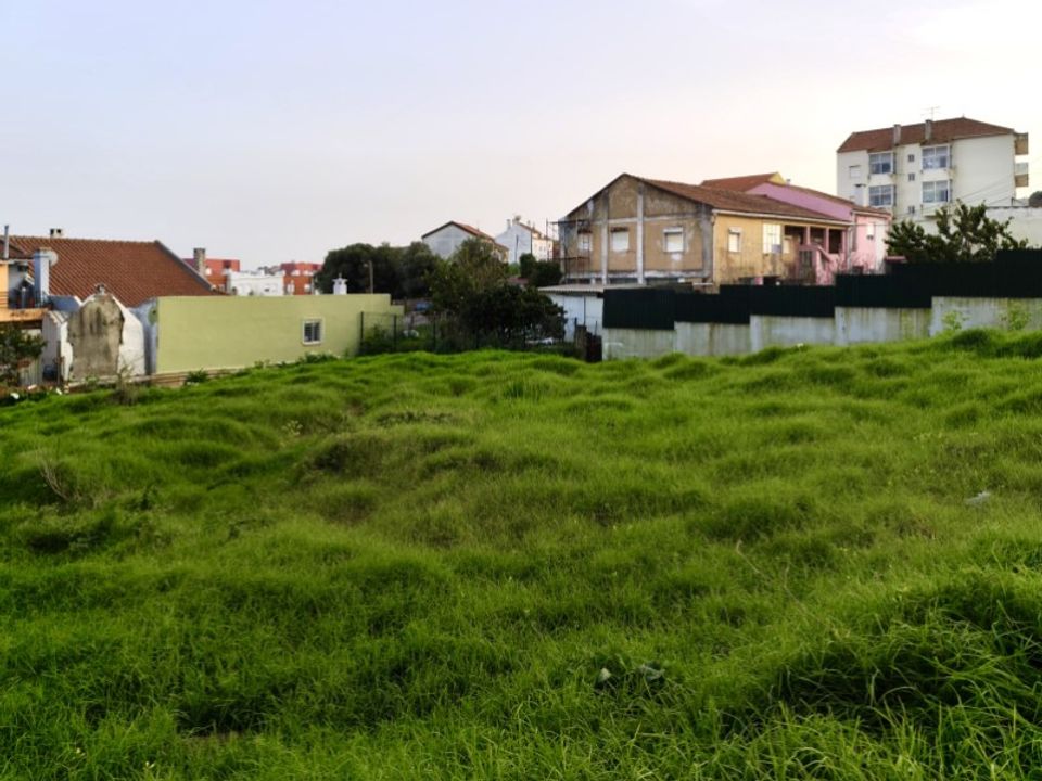 Helårsgrund i Amadora, Lisbon - foto 5