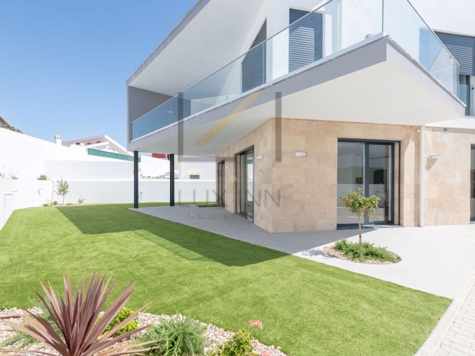 Villa i Sao Domingos de Rana, Lisbon - foto 1