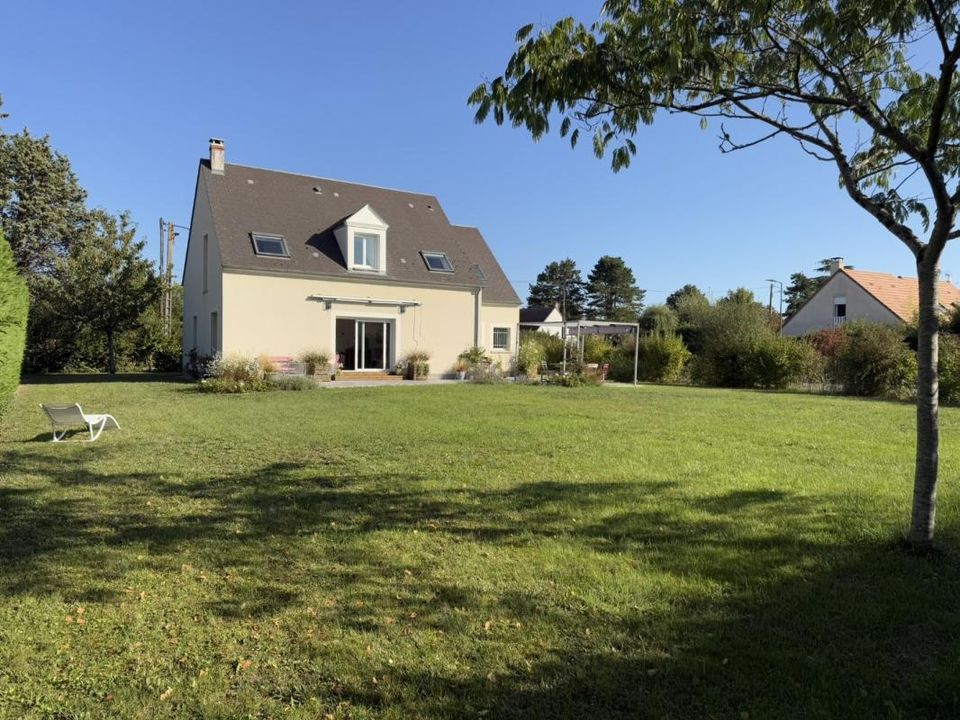 Villa i Saint-Pryvé-Saint-Mesmin, Loiret - foto 1