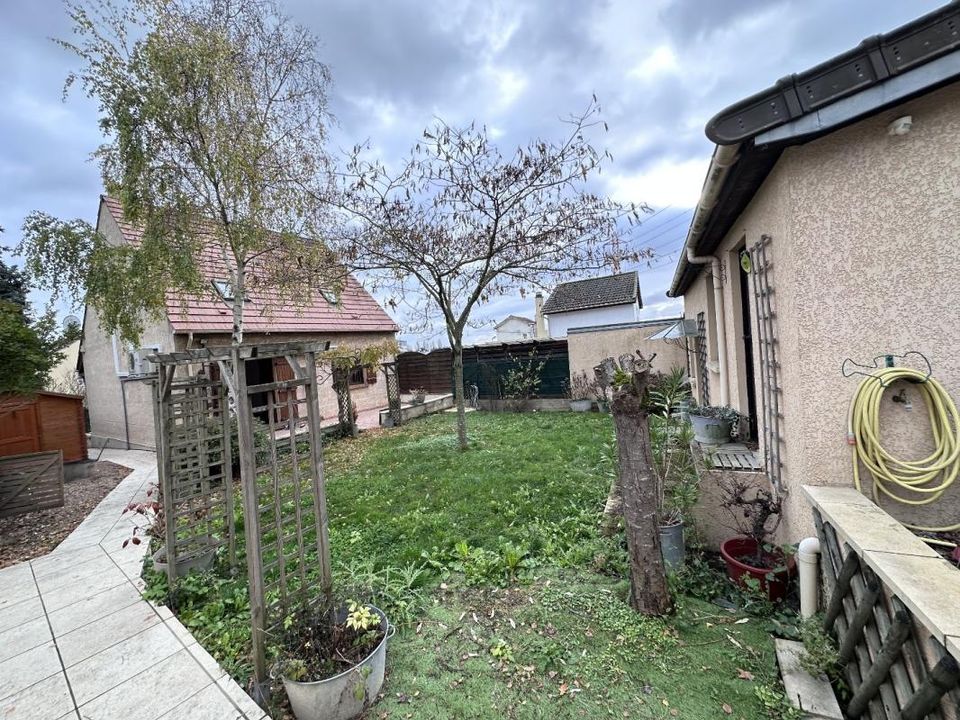 Villa i Villetaneuse, Seine-Saint-Denis - bilde 1